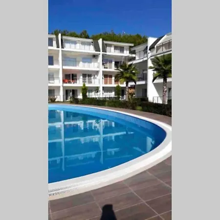 דירה Apartments *