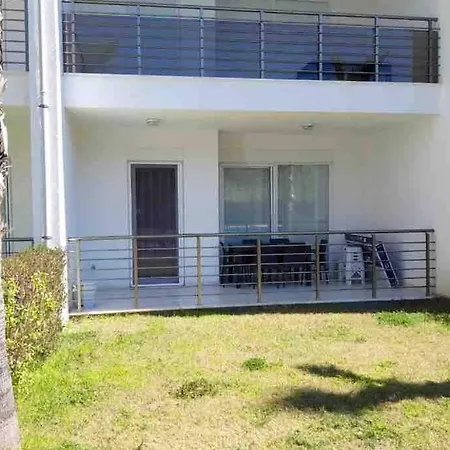 דירה Apartments *